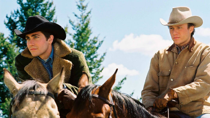 معرفی فیلمهای وسترن مدرنی که باید ببینید 20 https://cinemodern.ir/wp-content/uploads/2017/12/1483984758_focus_features_brokeback_mountain_heath_ledger_jake_gyllenhaal_anne_hatheway_michelle_williams_bg3-w700_2017-12-17.jpg