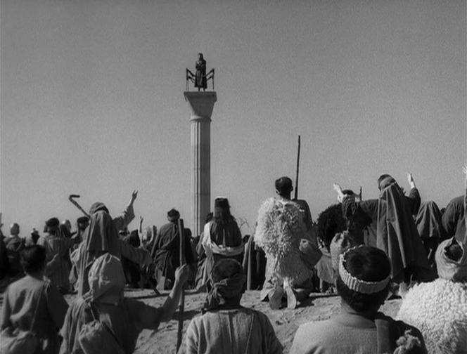 نقد فیلم Simon of the Desert (شمعون صحرا) 17