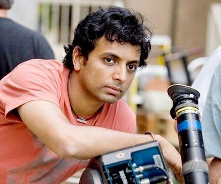 مقایسه فیلم The Village (دهکده) 2004 و فیلم Glass (شیشه) 2019 18 مقایسه فیلم The Village (دهکده) 2004 و فیلم Glass (شیشه) 2019 17