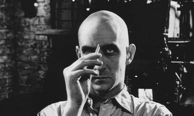 نقد فیلم Pi (پی) 21