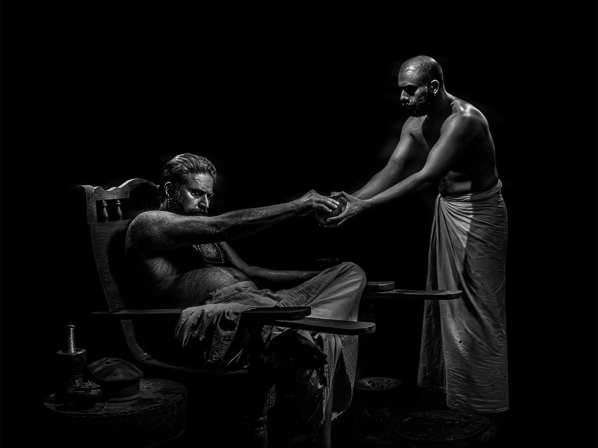 نقد فیلم Bramayugam (عصر جنون) محصول 2024 4