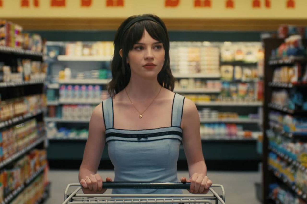 نقد و تحلیل فیلم Companion محصول 2025 11