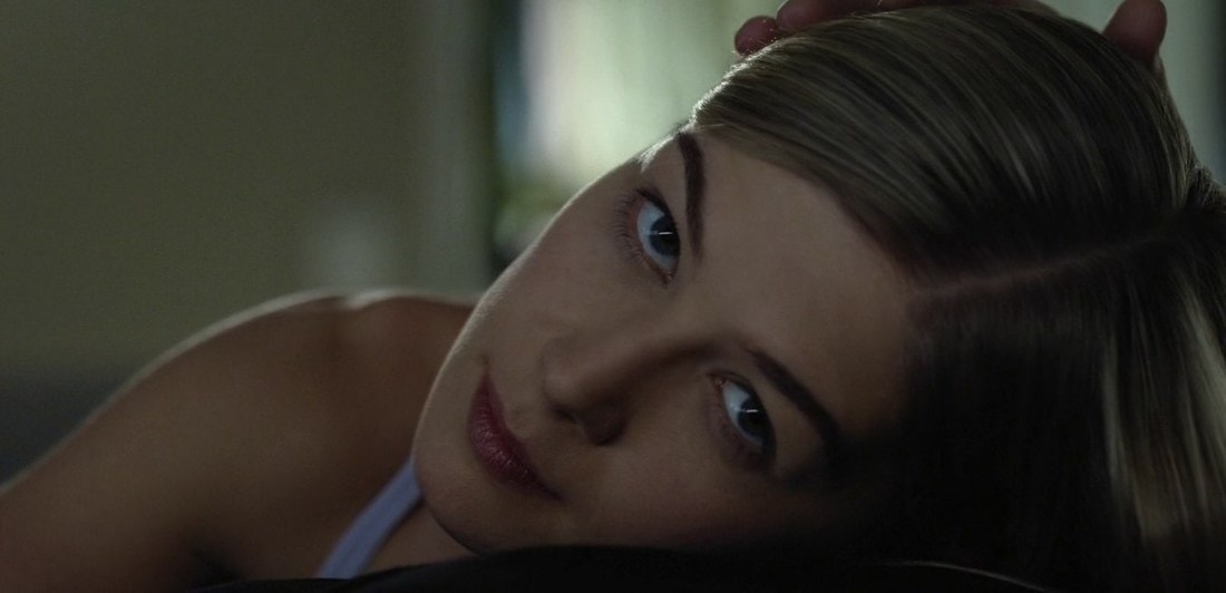 10 فیلم مشابه Eyes Wide Shut (چشمهای کاملاً بسته) که نباید از دست بدی! 28 10 فیلم مشابه Eyes Wide Shut (چشمهای کاملاً بسته) که نباید از دست بدی! 27