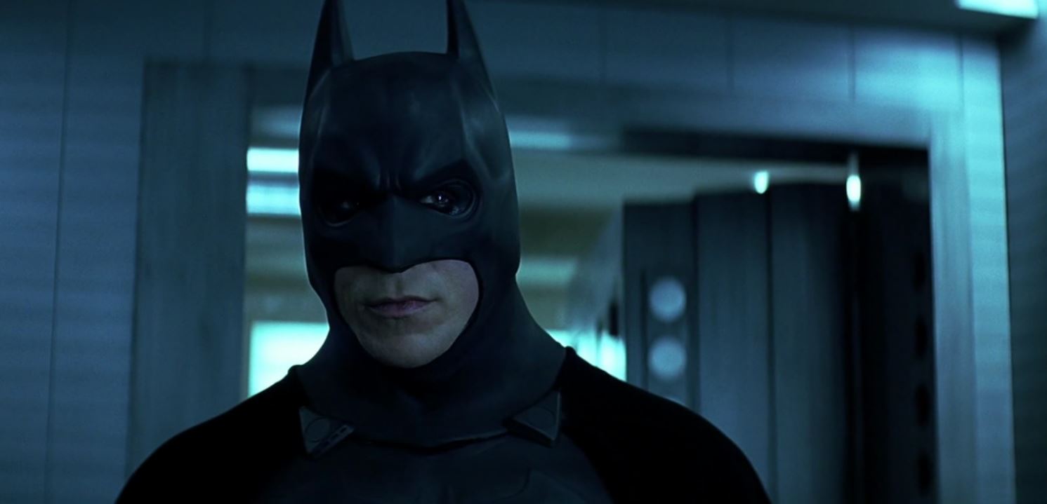 نقد فیلم شوالیه تاریکی | The Dark Knight (2008) 16 نقد فیلم شوالیه تاریکی | The Dark Knight (2008) 15